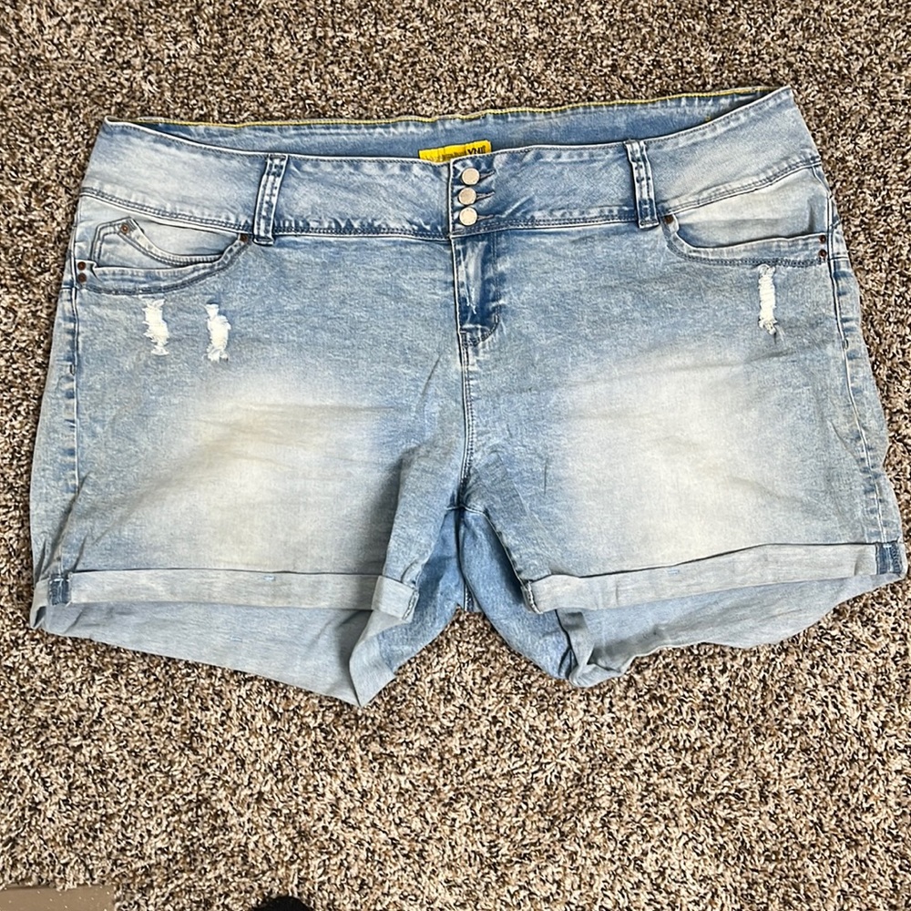 Women’s shorts